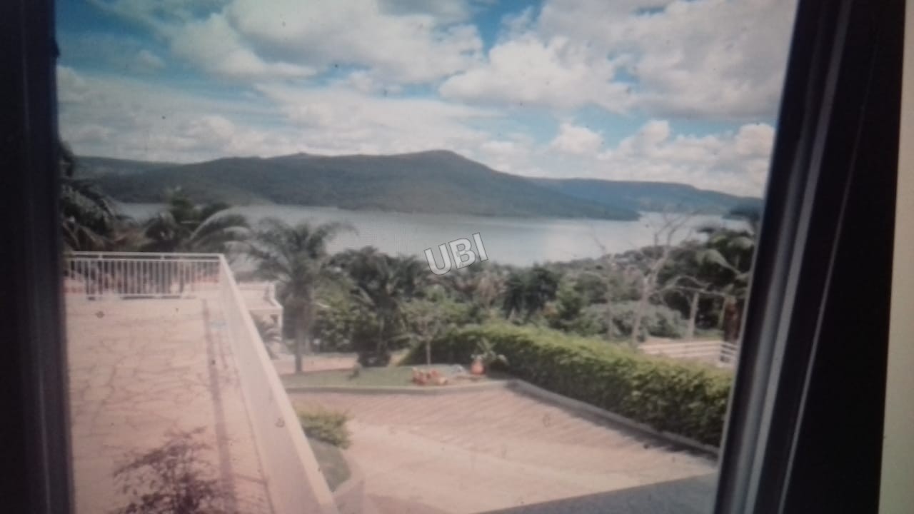Casa em Escarpas Do Lago — foto 2